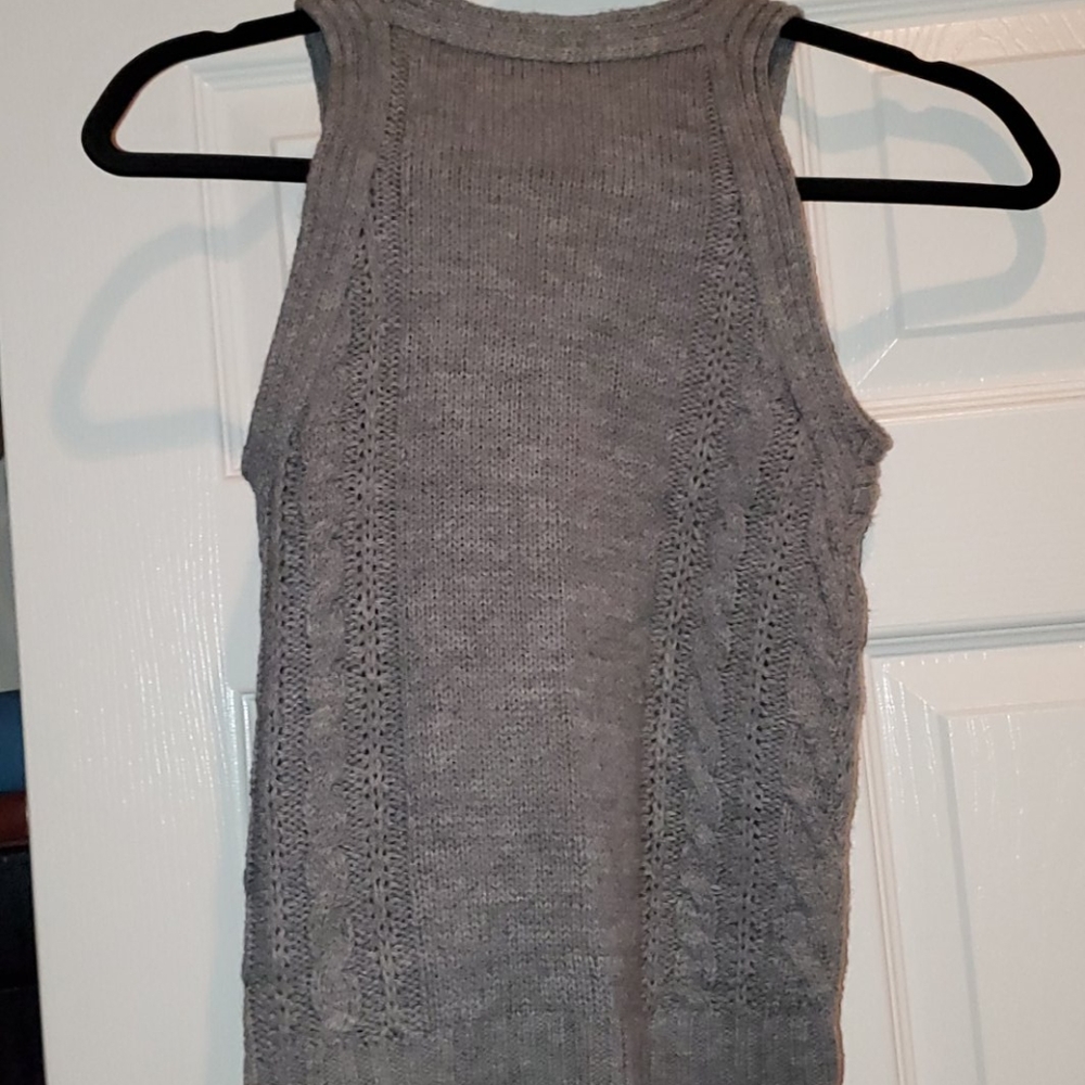 Vest - Picture 3 of 3